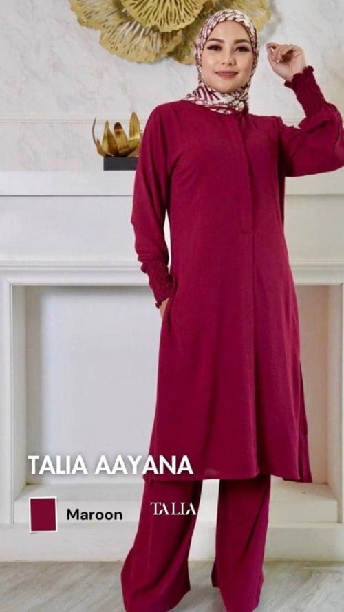 AAYANA SET MARROON